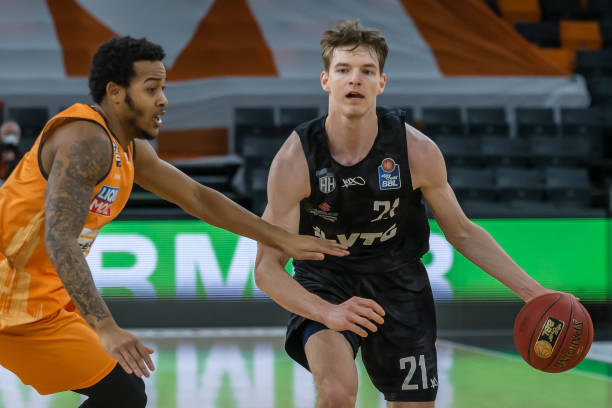 为球队不可 为球队不可